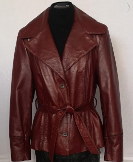 Dámský kožený krátký kabátek                     model 301V